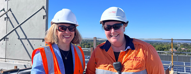 Anna Marshall, Executive Program Delivery Director for VHBA, and Sam Sculley, Site Supervisor for John Holland onsite at the Ballarat Base Hospital redevelopment