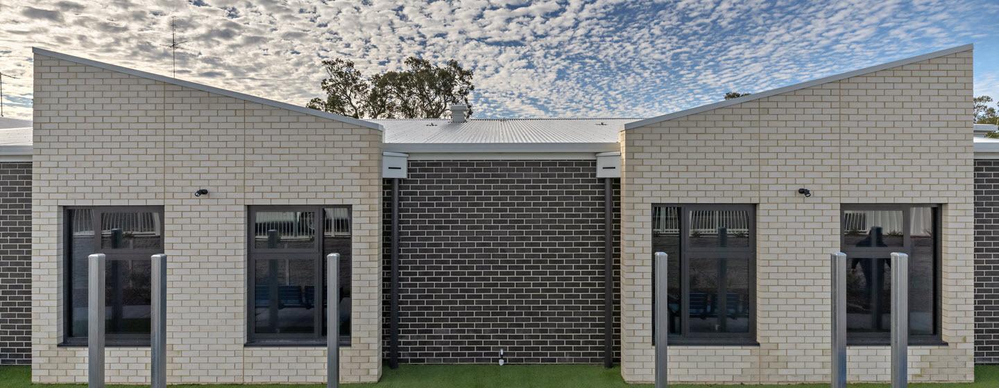 Image of completed Edenhope and District Memorial Hospital aged care wing exterior. 