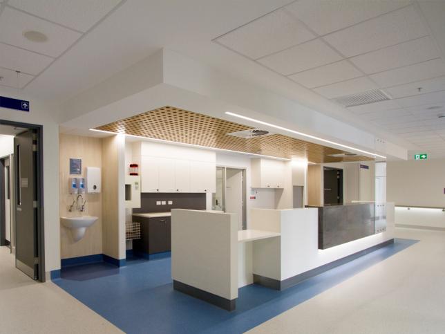 photo-health-latrobe-hospital-kitchen-001-feature-web3