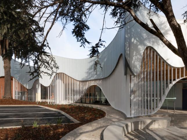 Exterior Image of Yarram District Integrated Health Service customer entrance