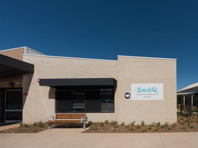 Outside entrance to the Wyndham Early Parenting Centre