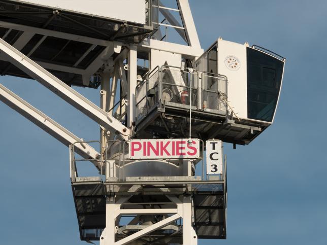 Frankston Hospital redevelopment tower crane displaying its 'Pinkies' name