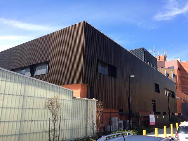 Exterior facade of Ballarat Health Service