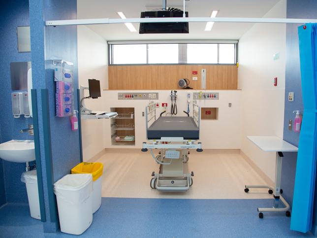 A cubicle inside an emergency department